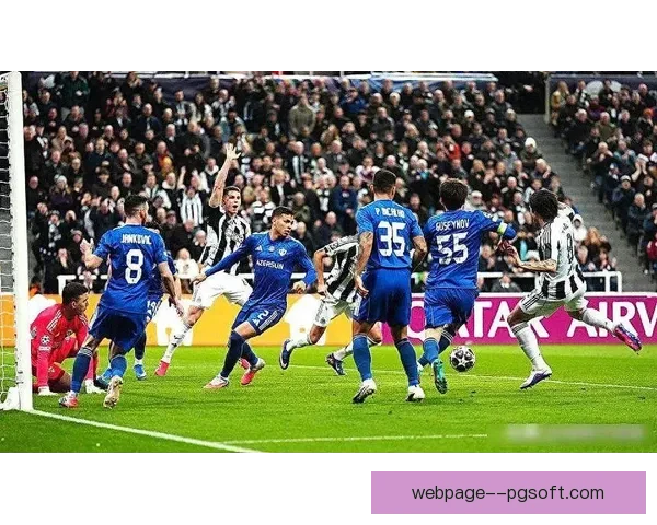 托纳利对阵阿森纳国家队赛事中的战术价值与角色解析影响评估与体系作用